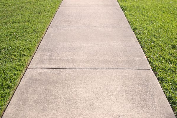 Cement Sidewalk Replacement in Simi Valley