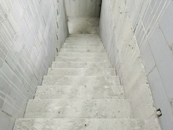 Step Pouring in Simi Valley